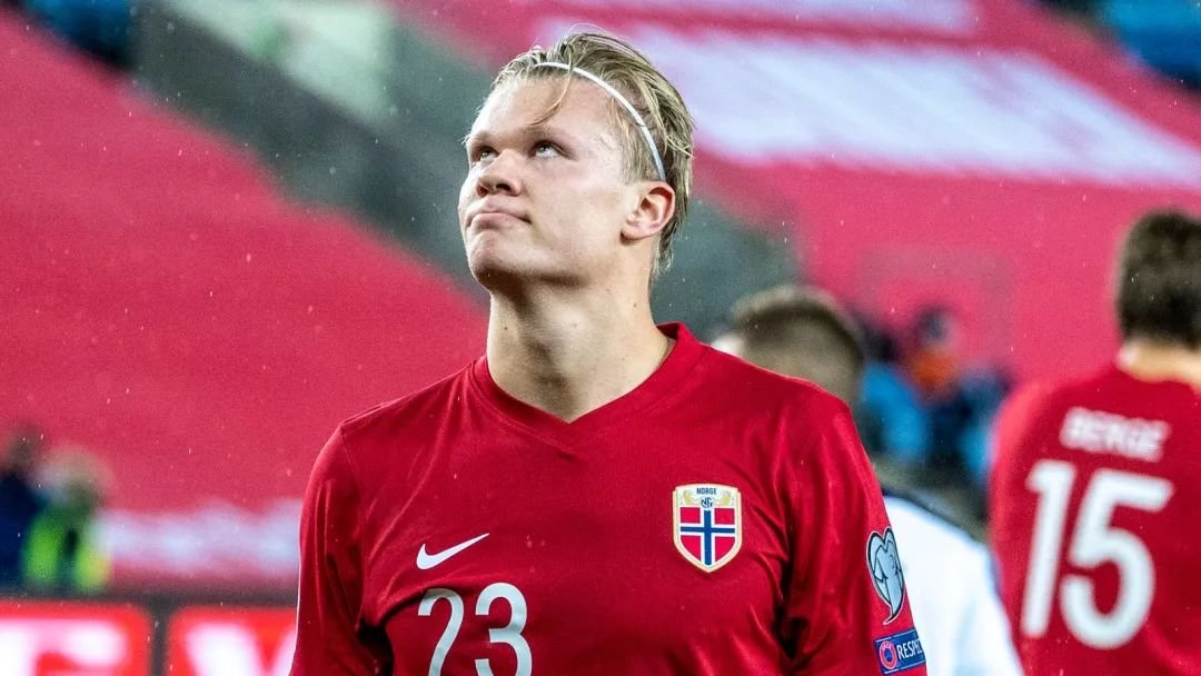 北青：中国之队经营状况不佳，国足集训热身放在国内能省成本