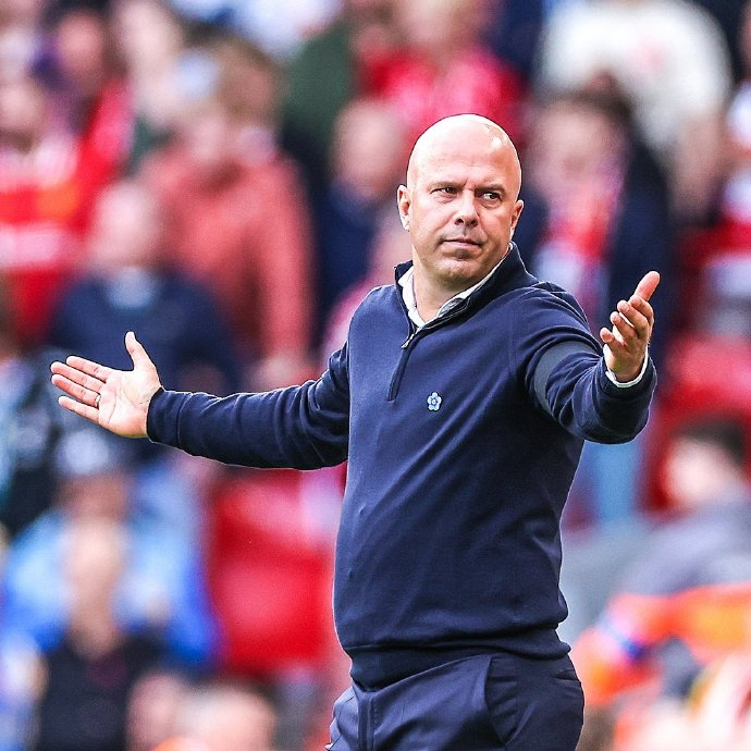 开场前8投全丢！马刺迅速回暖半场轰下77分创赛季新高