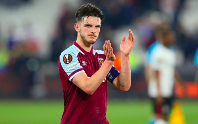 随着曼联1-1遭绝平，英超最新积分榜出炉：阿森纳一枝独秀