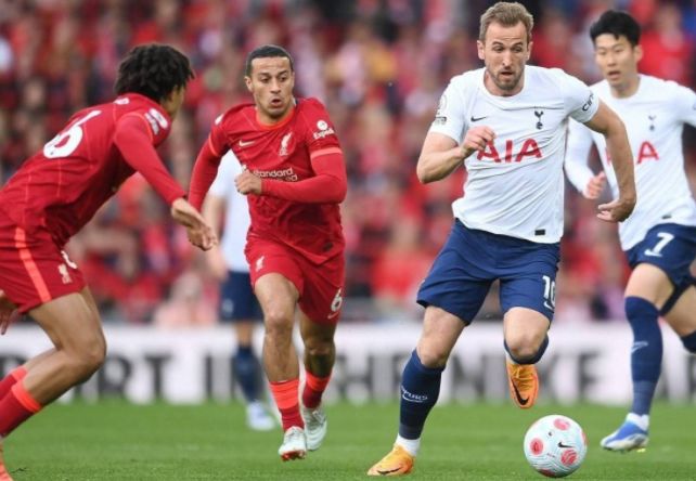 国安新援首秀进球锁定平局