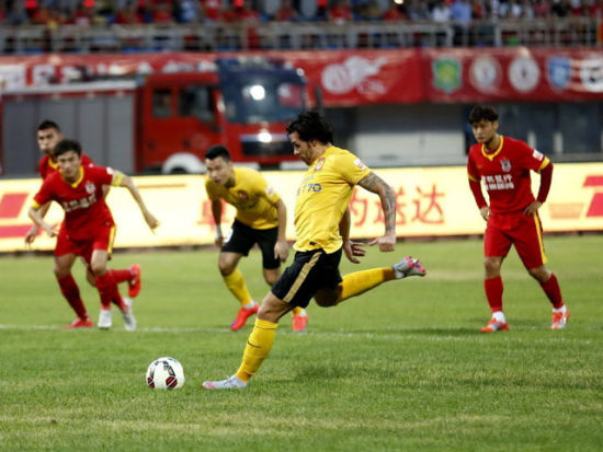 埃迪：期待杨瀚森能够上场，在场上看到另一个亚洲人很特别